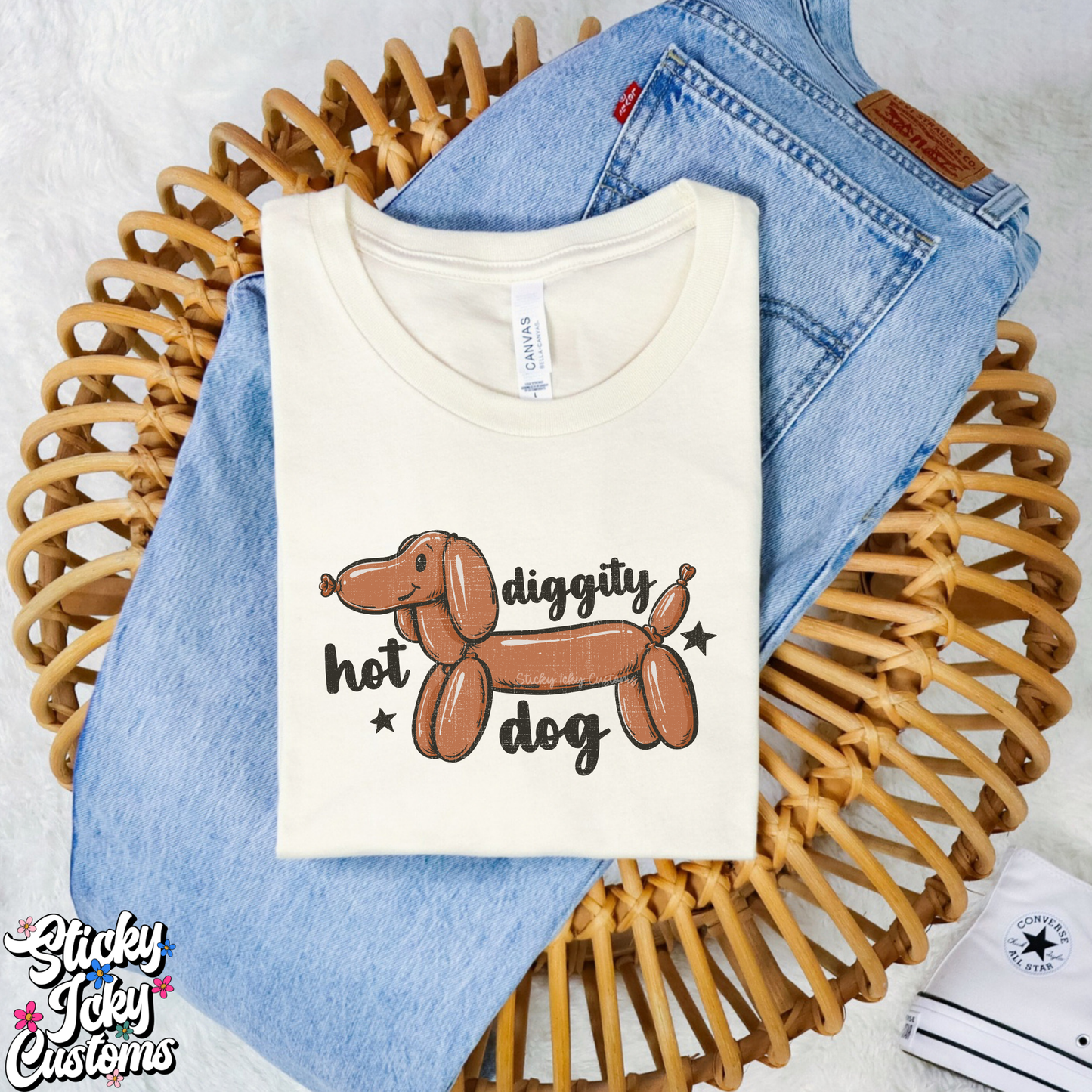 WEENIE DOG BALLOON ANIMAL