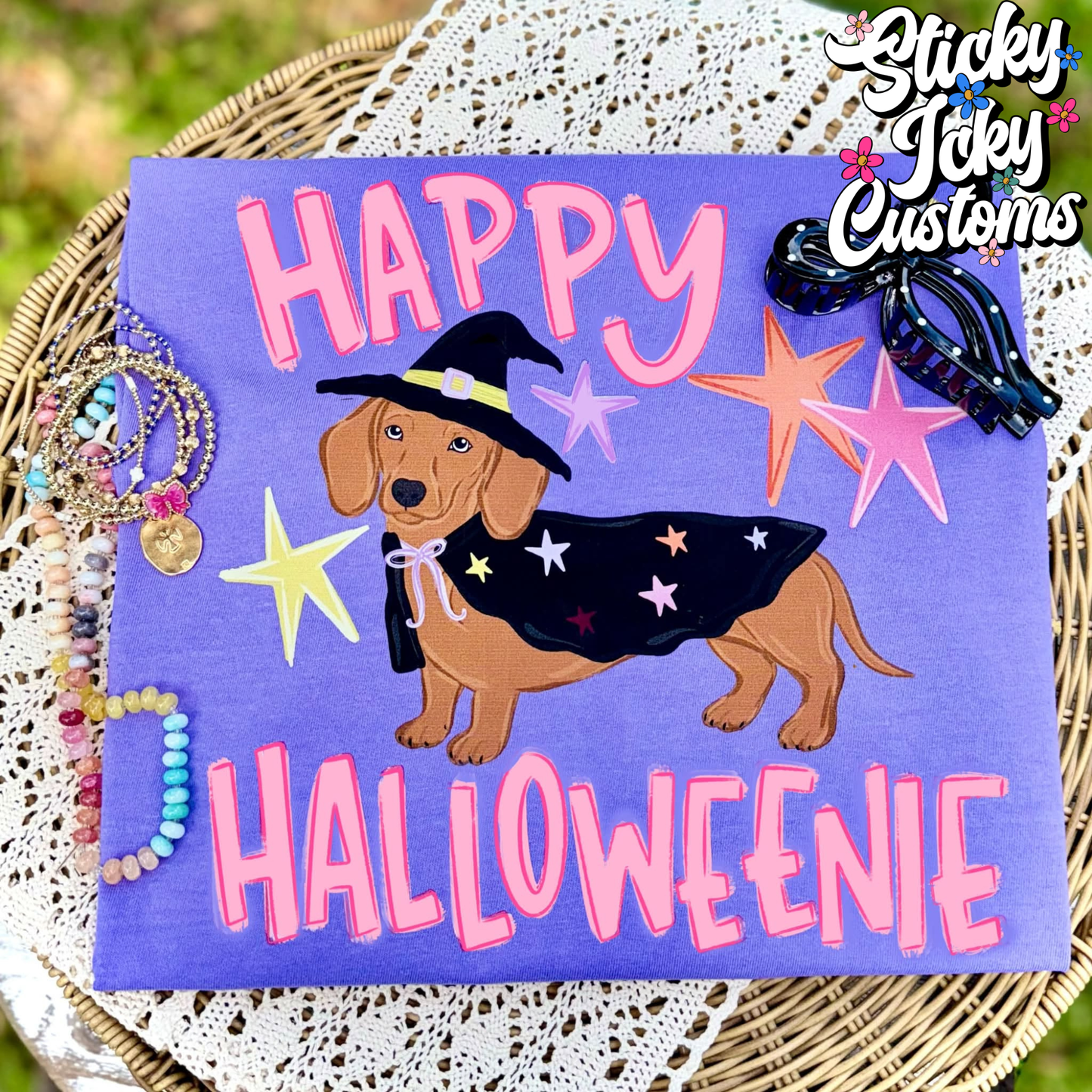 HAPPY HALLOWEENIE