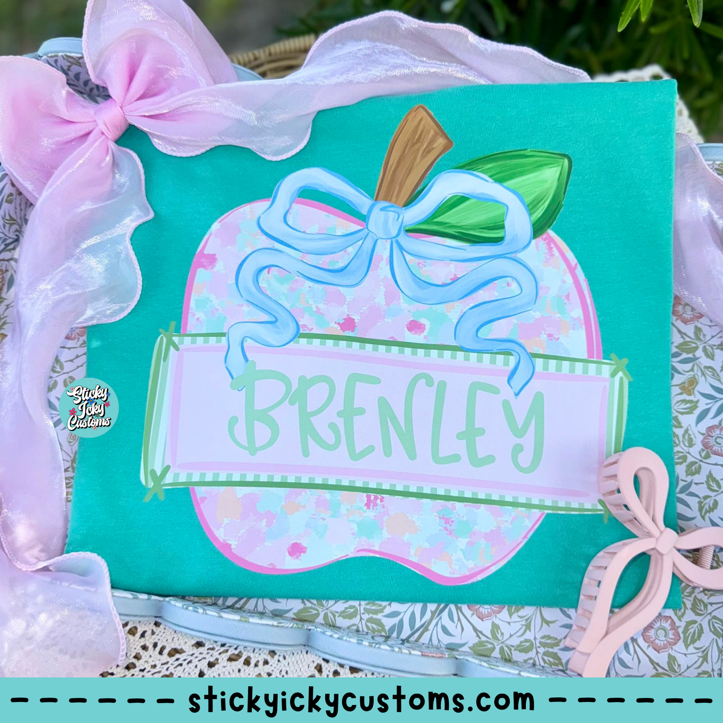 COQUETTE GIRL NAMEPLATE